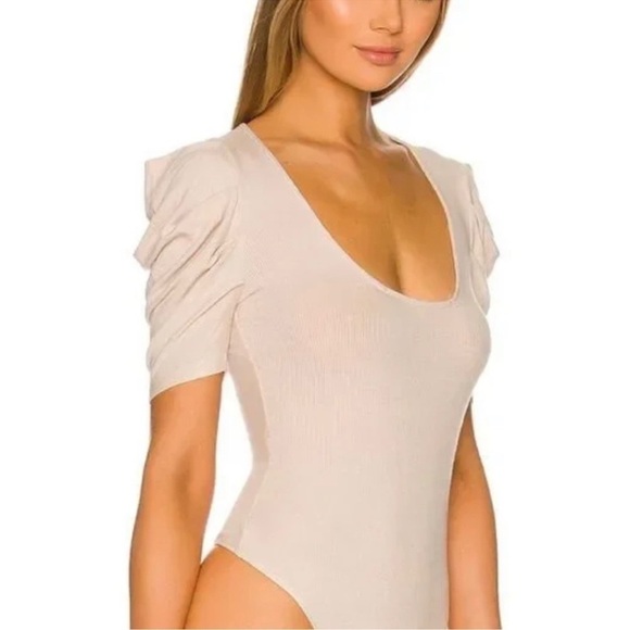 FREE PEOPLE Intimately So Fresh Bodysuit Dust Storm puffed sleeves square neck L - Picture 1 of 10